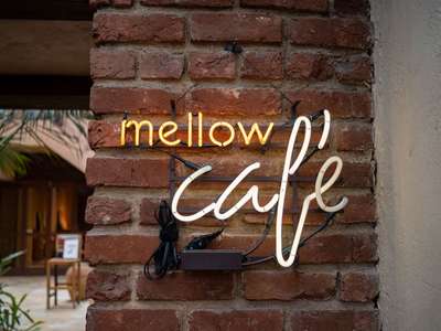 Mellow Café