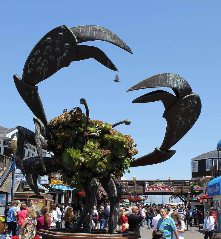 Giant crab sculpture